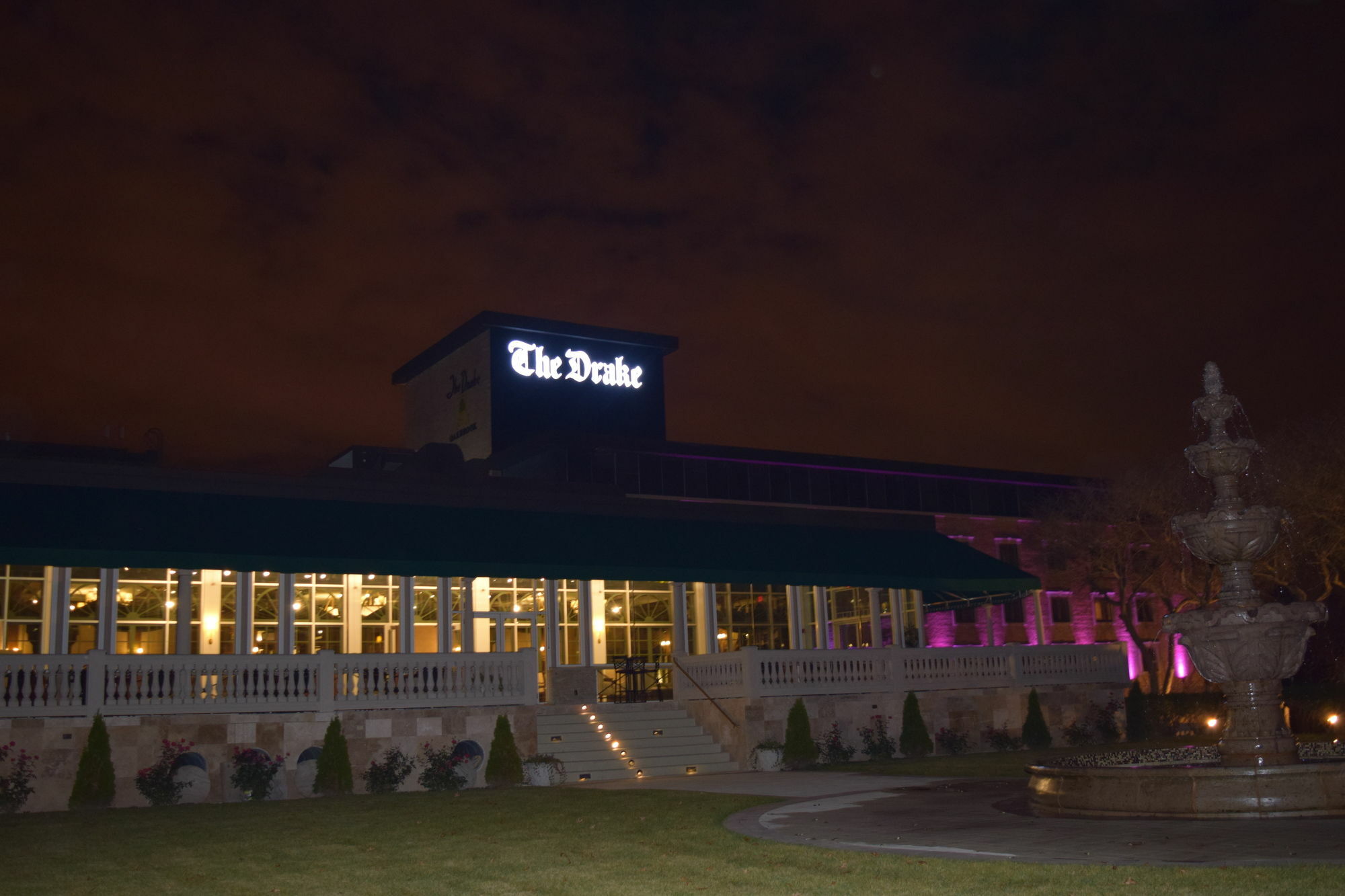 The Drake Oak Brook, Autograph Collection Oak Brook