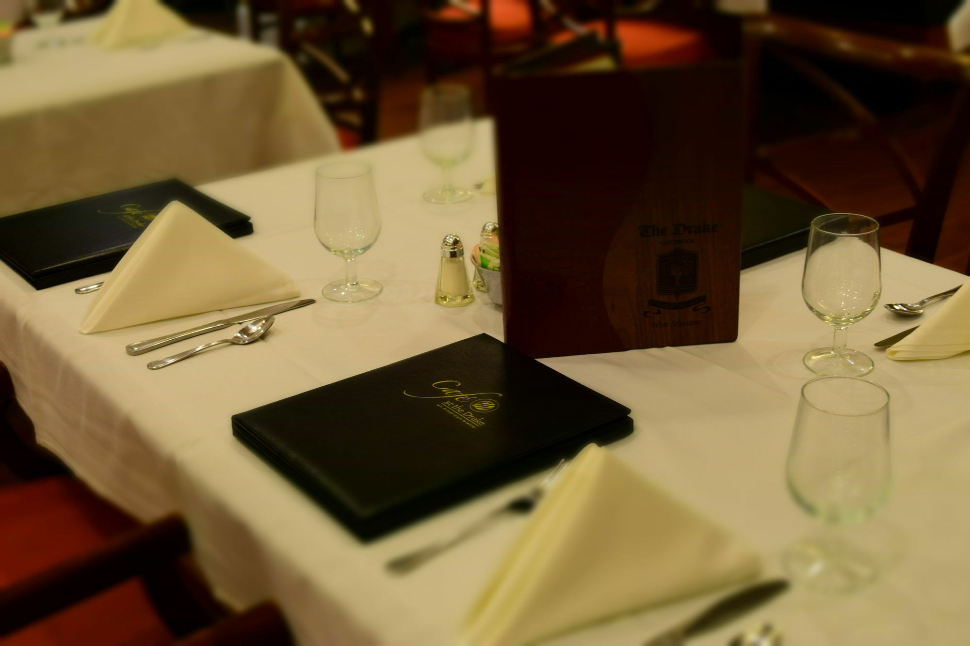 The Drake Oak Brook, Autograph Collection Hotel 4*